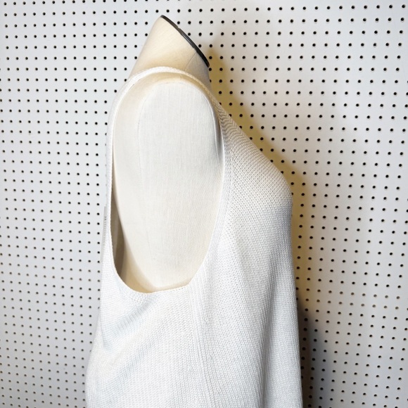 Eileen Fisher | NWT Peruvian Organic Cotton Blend V-Neck Shell in Chalk White 3X - Picture 6 of 9